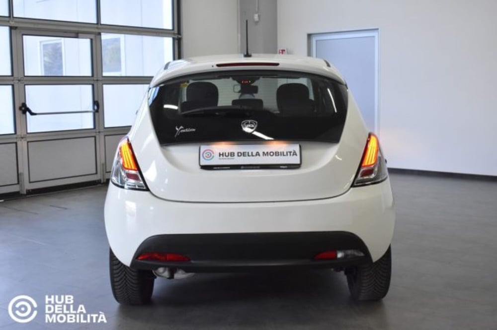 Lancia Ypsilon usata a Perugia (5)