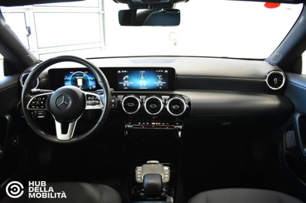 Mercedes-Benz CLA Shooting Brake usata a Perugia (10)