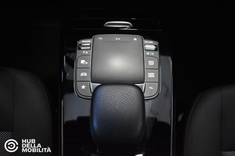 Mercedes-Benz CLA Shooting Brake usata a Perugia (12)