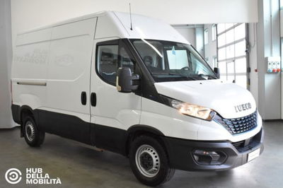 Iveco Daily Furgone 35S14NV 3.0 Natural Power PM-TM Furgone Blue Power del 2022 usata a Foligno