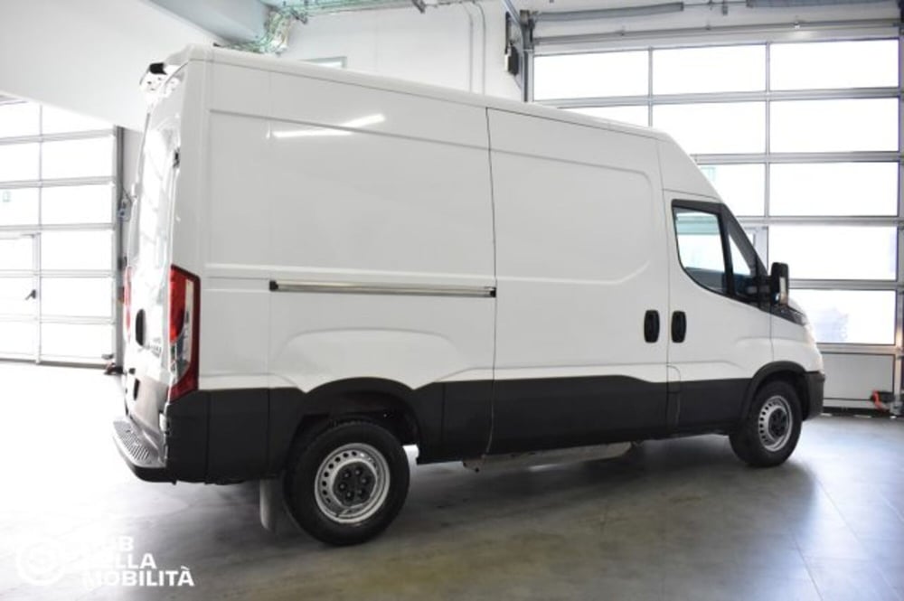 Iveco Daily Furgone usata a Perugia (6)