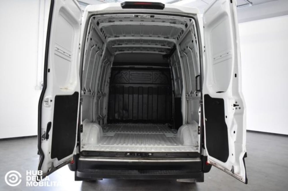 Iveco Daily Furgone usata a Perugia (7)