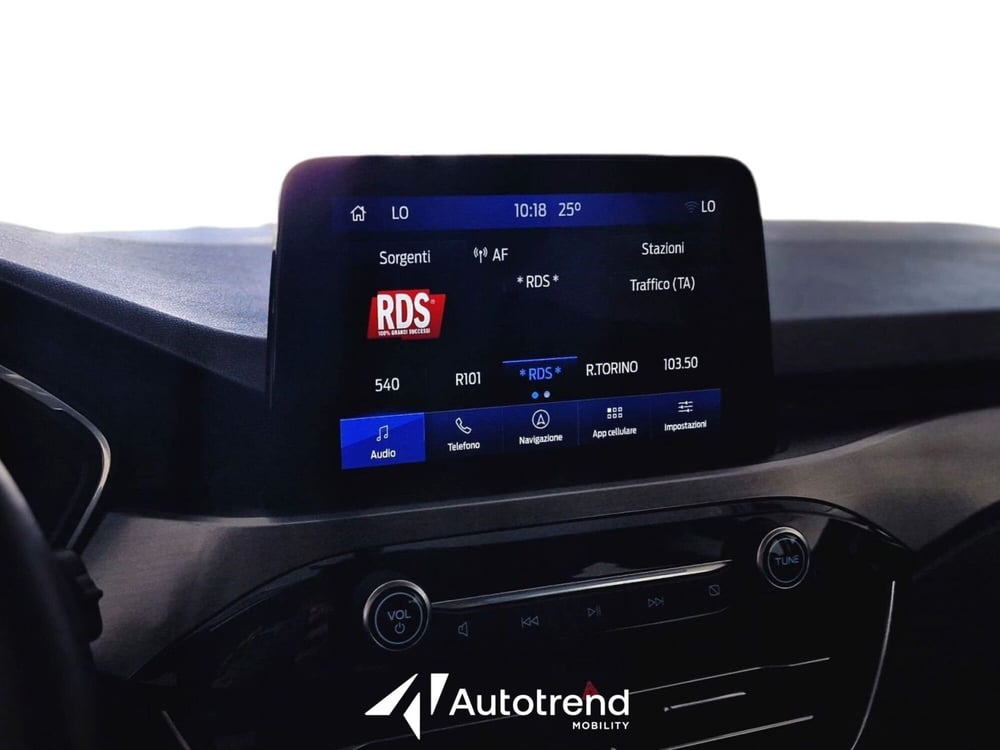 Ford Kuga usata a Bari (11)
