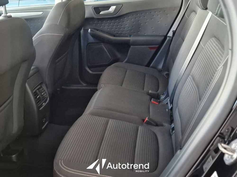 Ford Kuga usata a Bari (13)