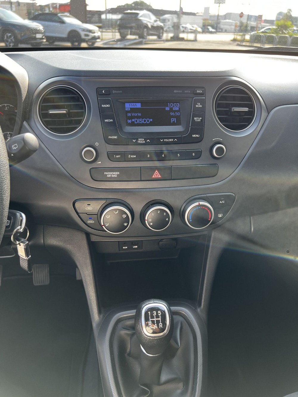 Hyundai i10 usata a Vercelli (11)