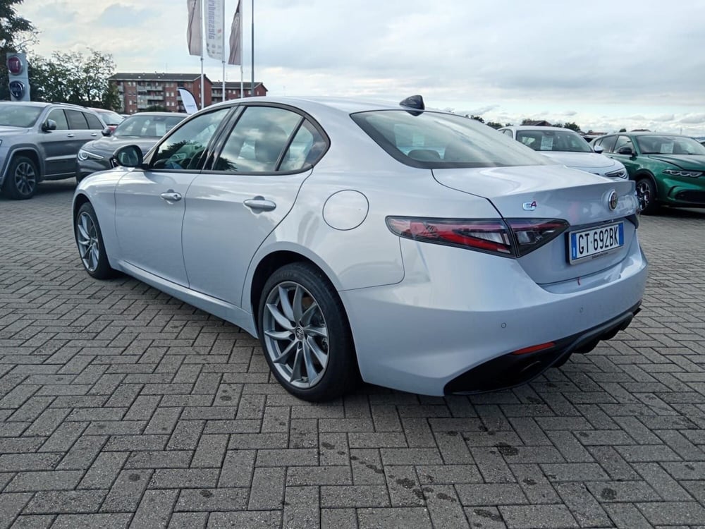 Alfa Romeo Giulia usata a Alessandria (8)