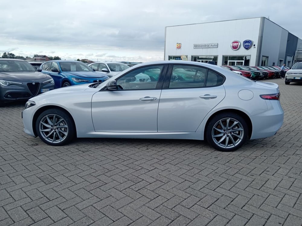Alfa Romeo Giulia usata a Alessandria (9)