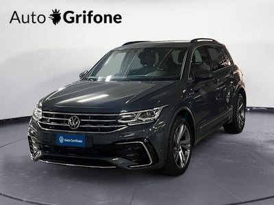 Volkswagen Tiguan 2.0 TDI 150 CV SCR DSG 4MOTION R-Line del 2021 usata a Modena