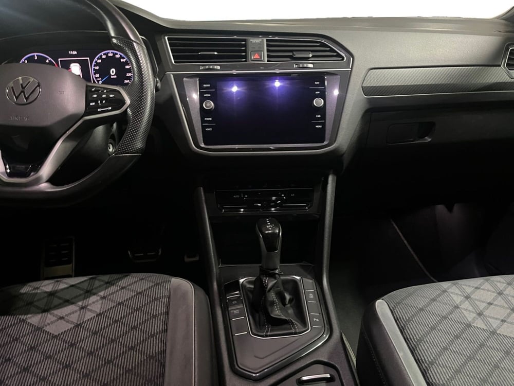 Volkswagen Tiguan usata a Modena (11)