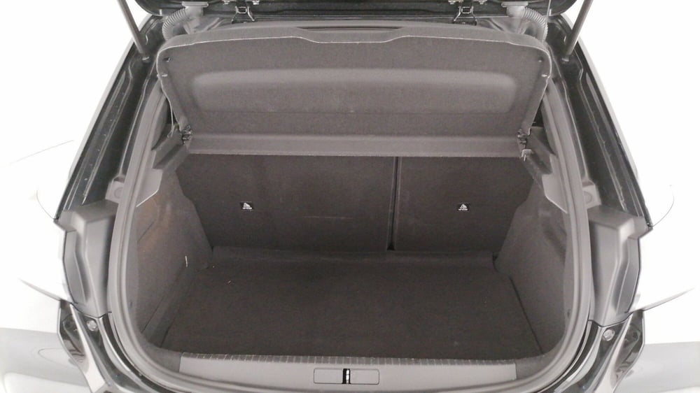 Peugeot 208 usata a Roma (10)