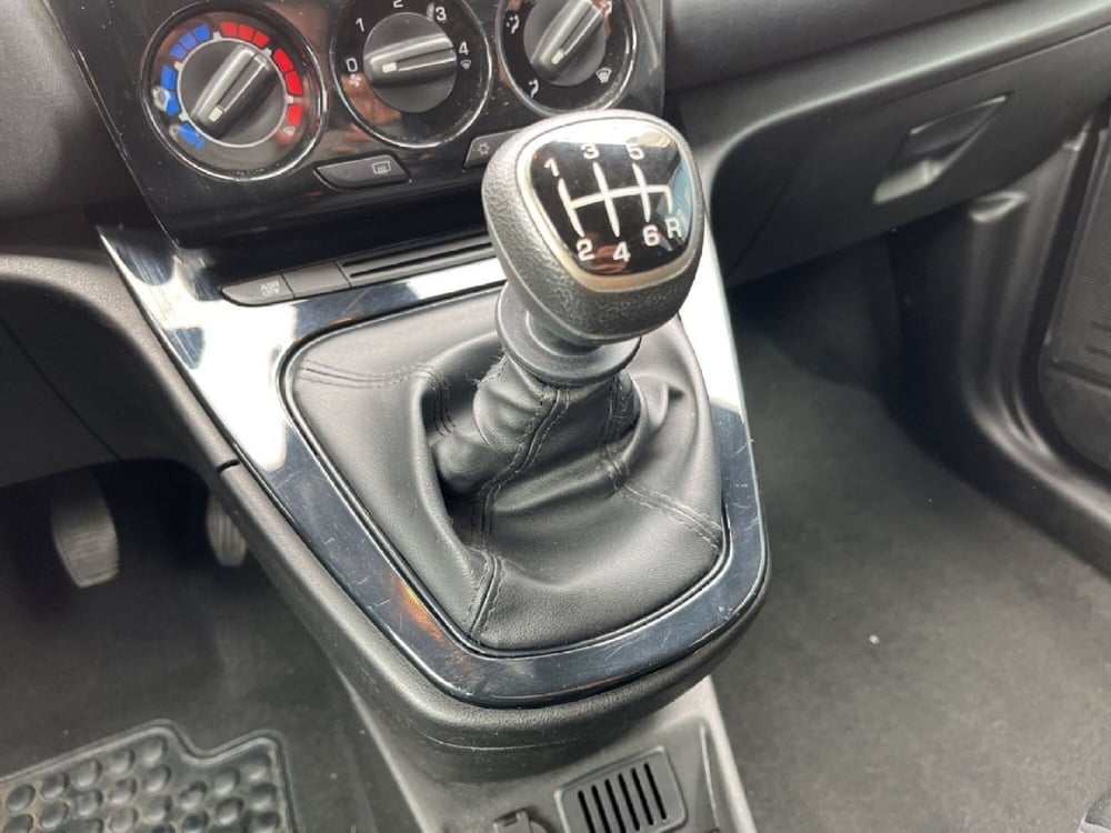 Lancia Ypsilon usata a Torino (14)