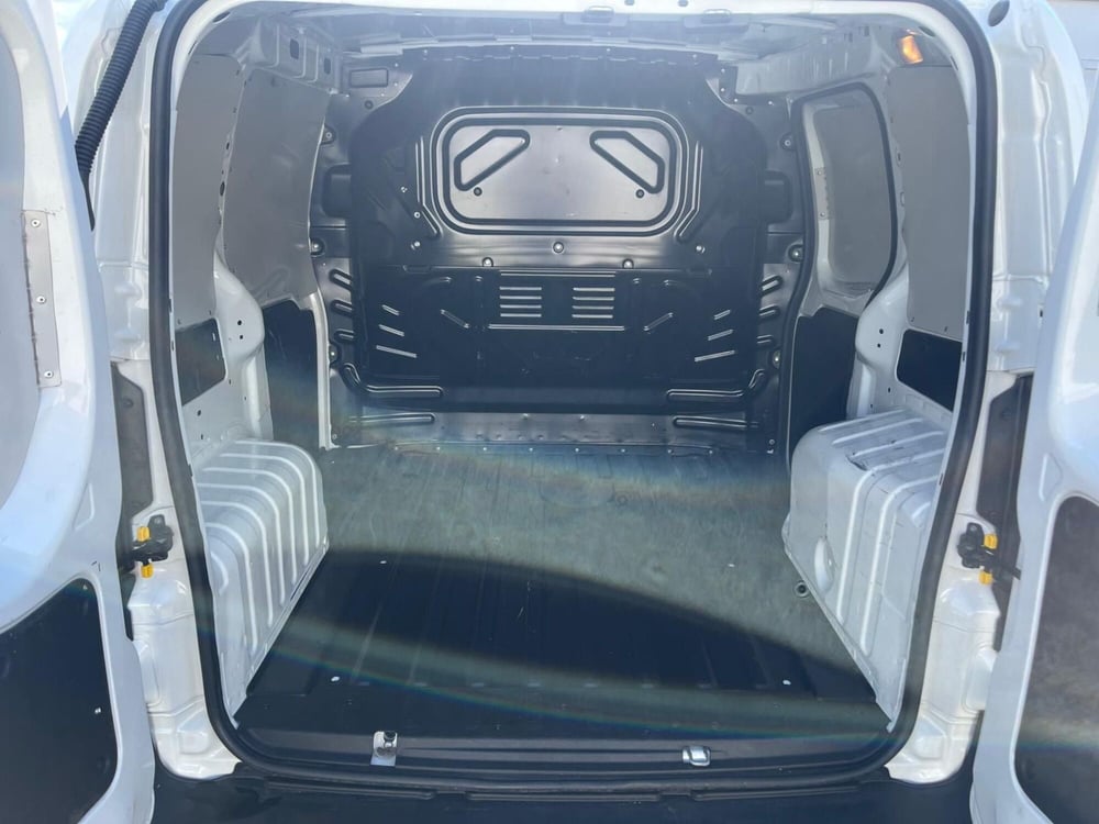Fiat Fiorino usata a Milano (10)