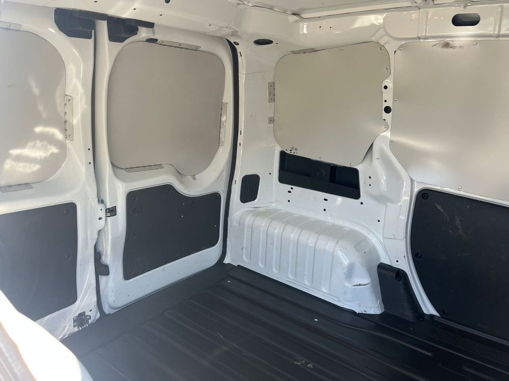 Fiat Fiorino usata a Milano (12)