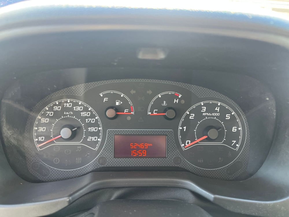 Fiat Fiorino usata a Milano (19)