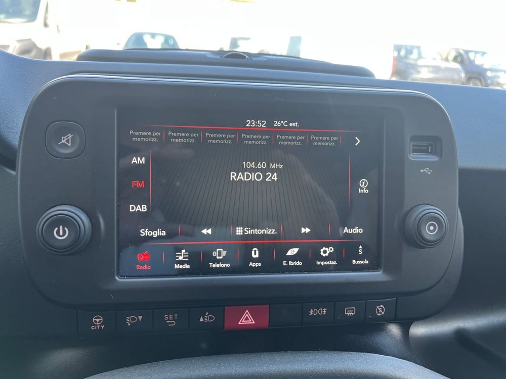 Fiat Panda Cross usata a Milano (14)
