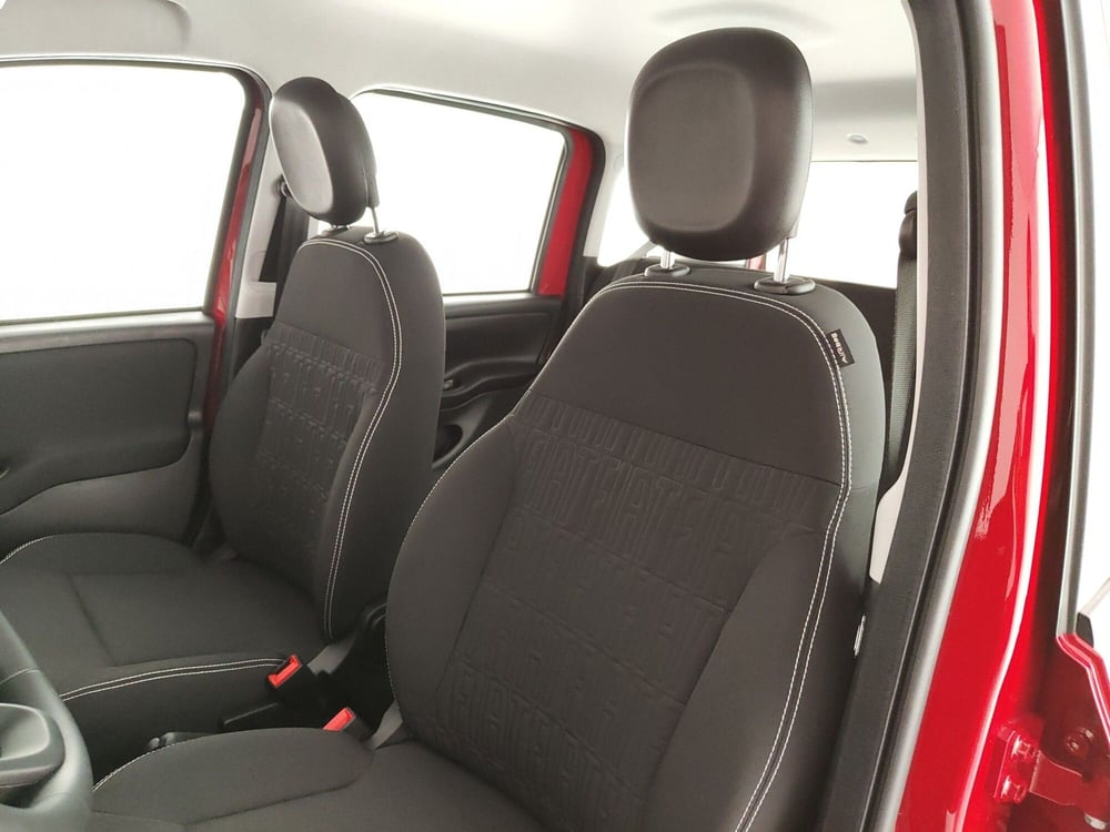 Fiat Panda Cross nuova a Caserta (18)
