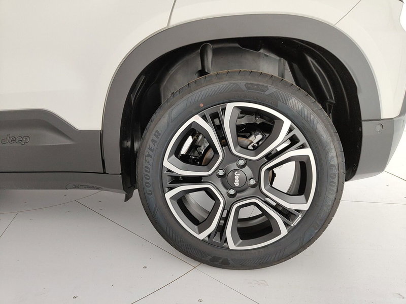 Jeep Avenger nuova a Caserta (11)