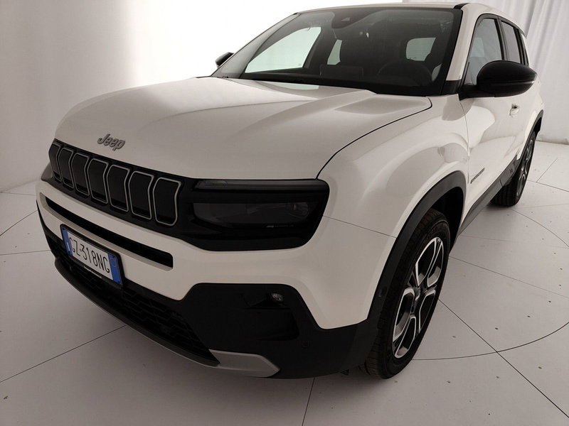 Jeep Avenger nuova a Caserta (13)