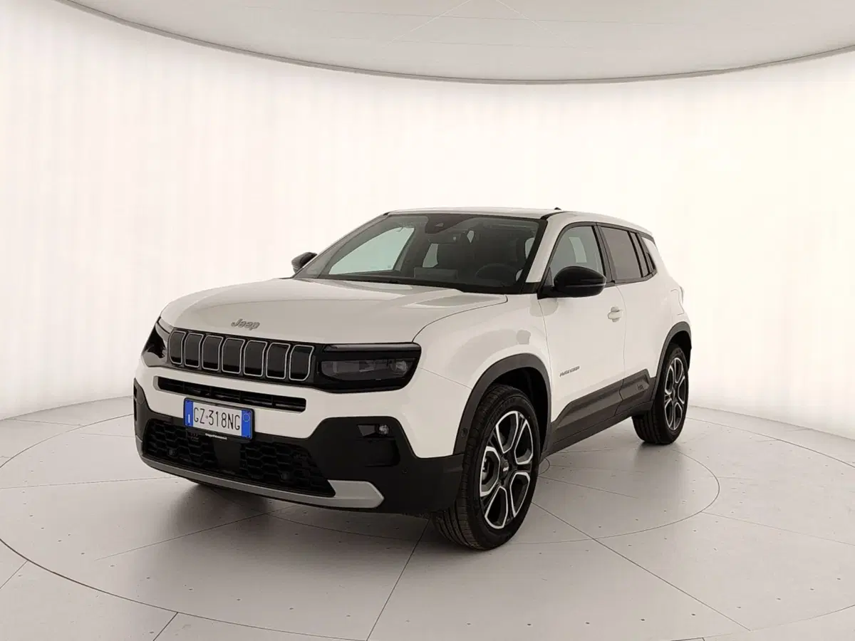 Jeep Avenger nuova a Caserta (3)
