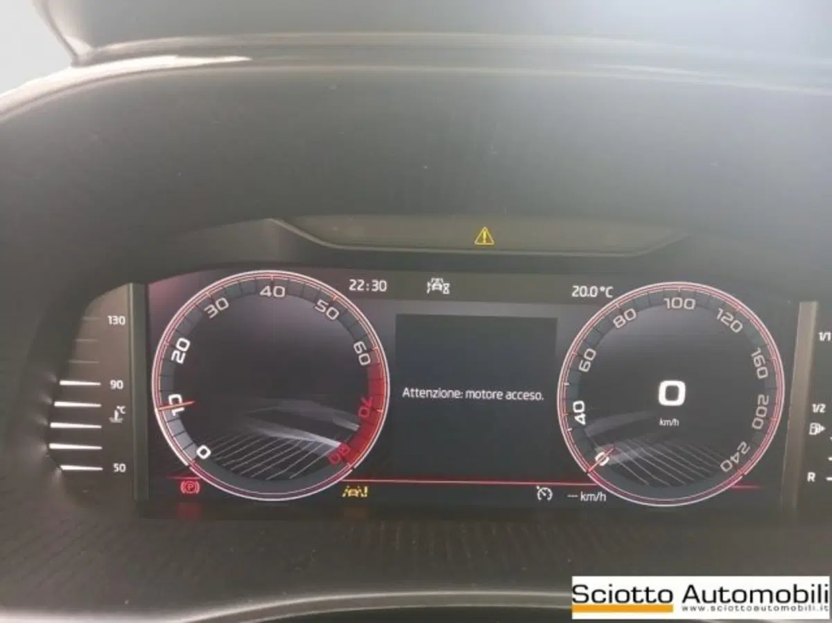 Skoda Fabia usata a Messina (11)