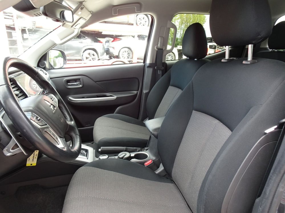 Mitsubishi L200 usata a Treviso (11)
