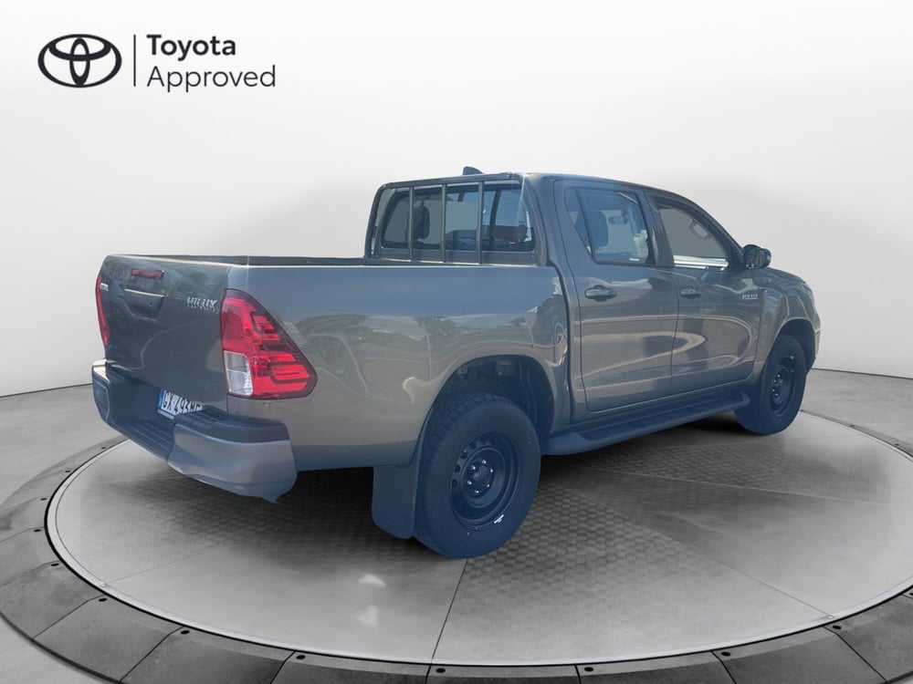 Toyota Hilux usata a Ragusa (4)