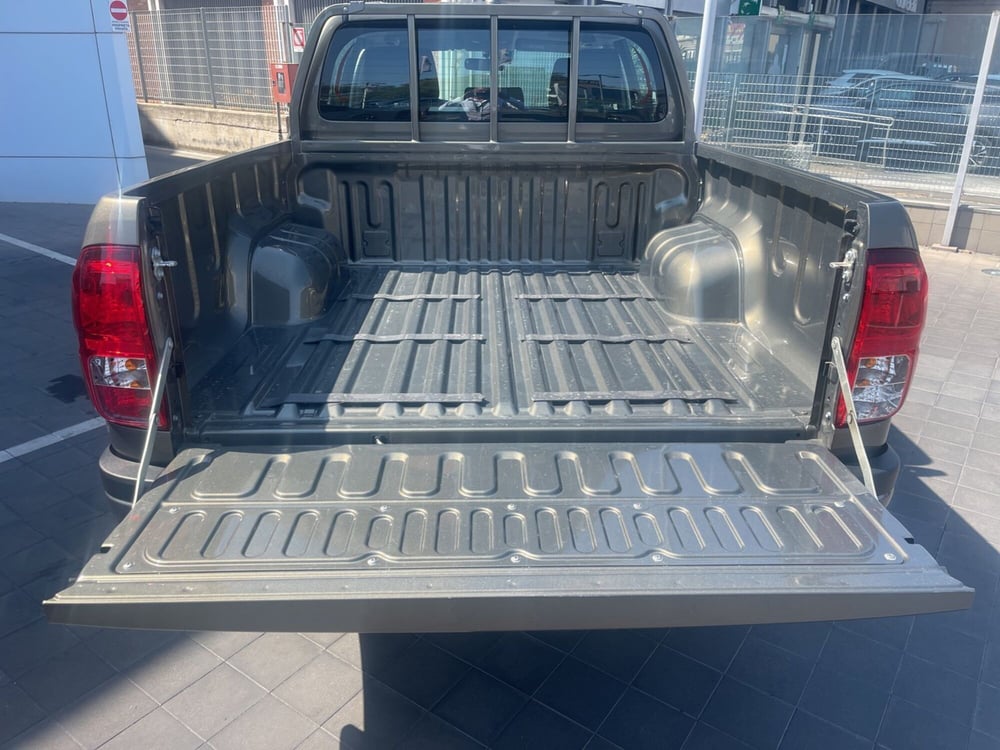 Toyota Hilux usata a Ragusa (7)