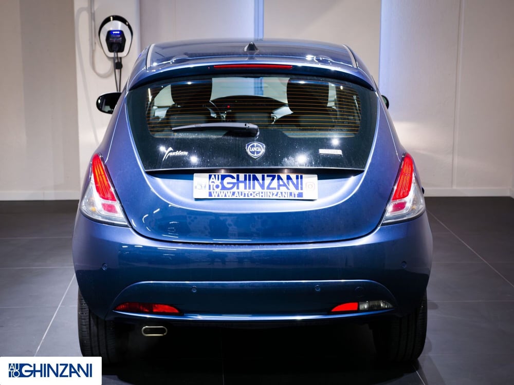 Lancia Ypsilon usata a Bergamo (4)
