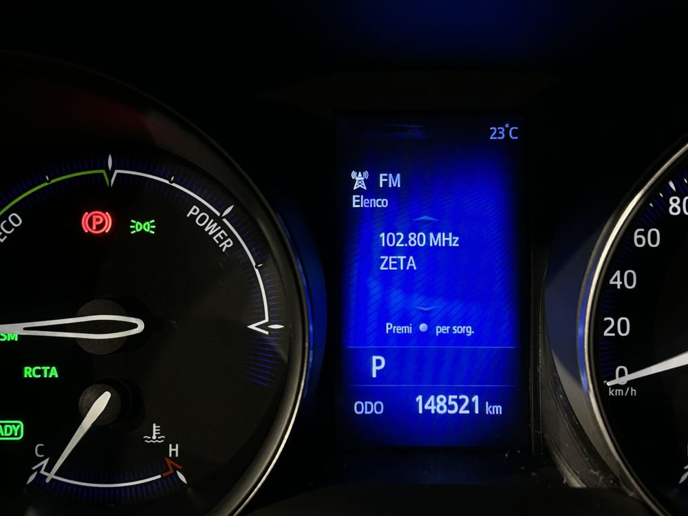 Toyota Toyota C-HR usata a Milano (13)