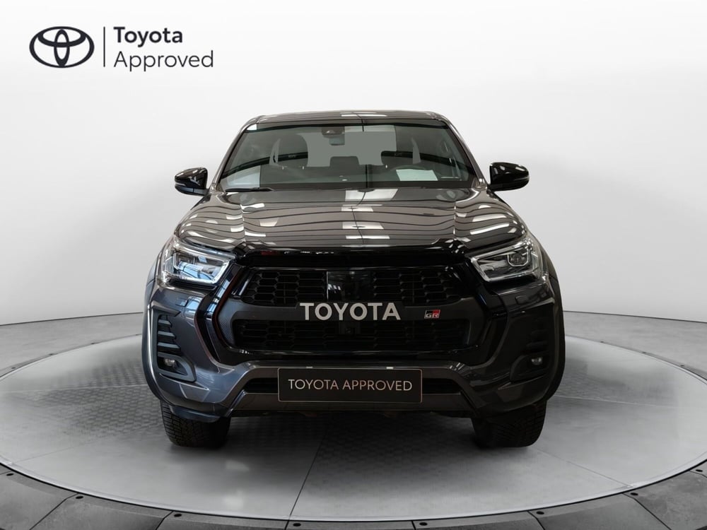 Toyota Hilux usata a Roma (5)