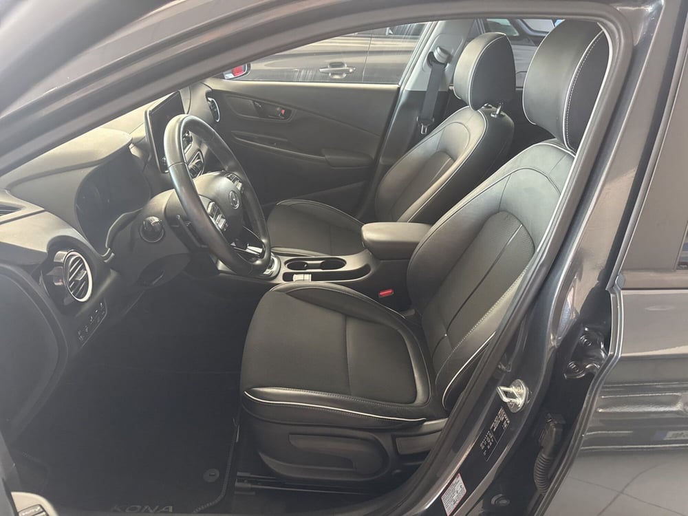 Hyundai Kona usata a Ravenna (12)