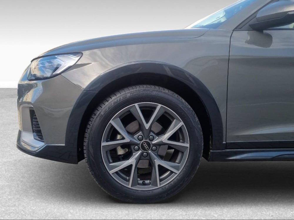 Audi A1 allstreet usata a Pisa (15)