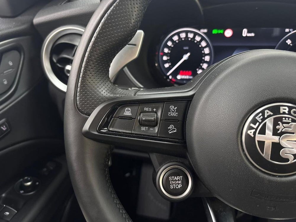 Alfa Romeo Stelvio usata a Como (14)