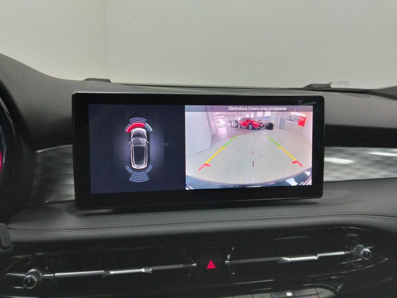 Alfa Romeo Tonale usata a Como (18)