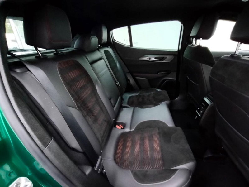 Alfa Romeo Tonale usata a Como (4)