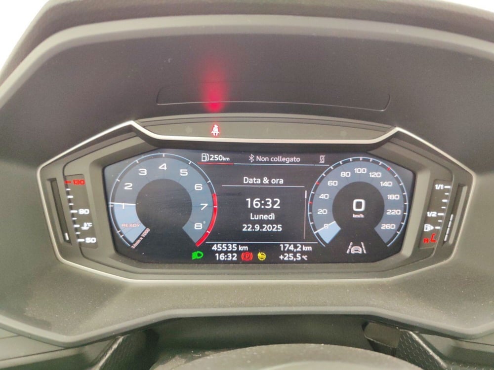 Audi A1 allstreet usata a Massa-Carrara (15)