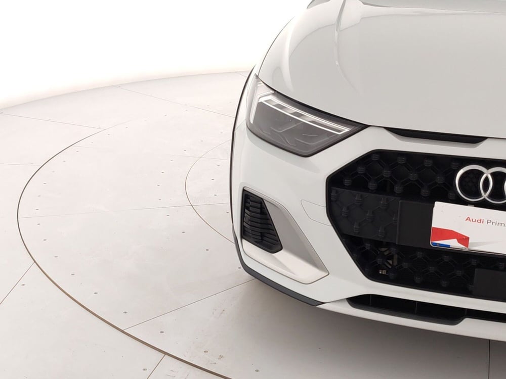 Audi A1 allstreet usata a Massa-Carrara (5)