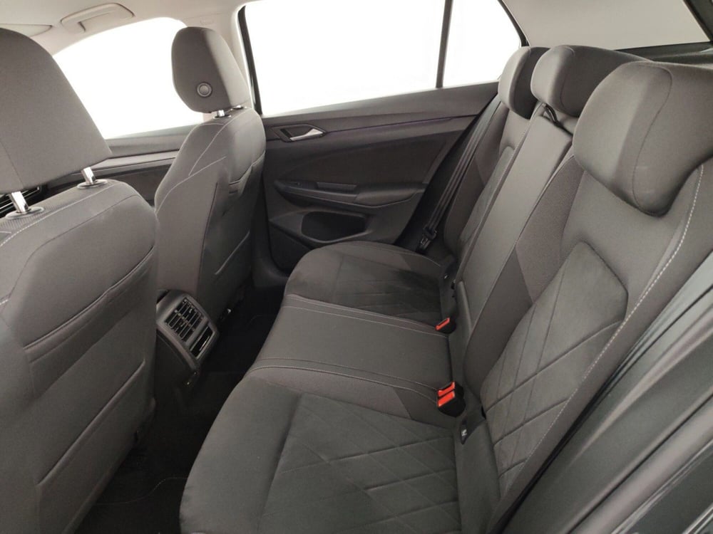 Volkswagen Golf usata a Massa-Carrara (10)