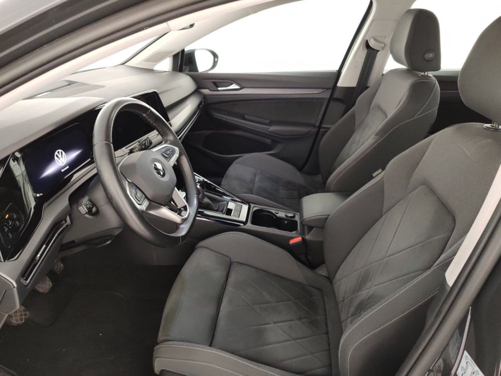 Volkswagen Golf usata a Massa-Carrara (7)