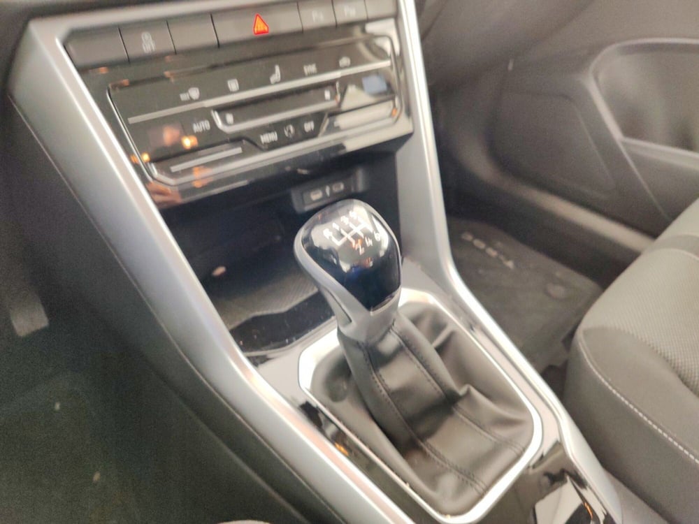 Volkswagen T-Roc usata a Massa-Carrara (10)