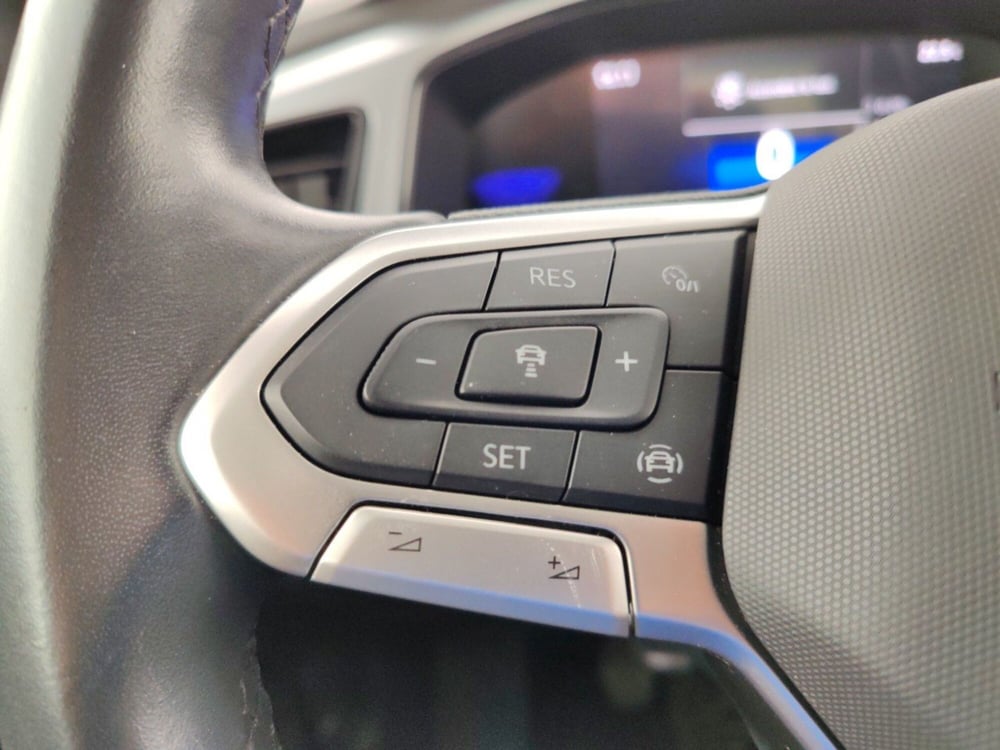 Volkswagen T-Roc usata a Massa-Carrara (13)