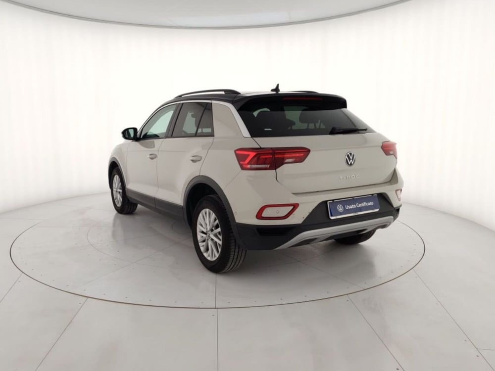 Volkswagen T-Roc usata a Massa-Carrara (2)