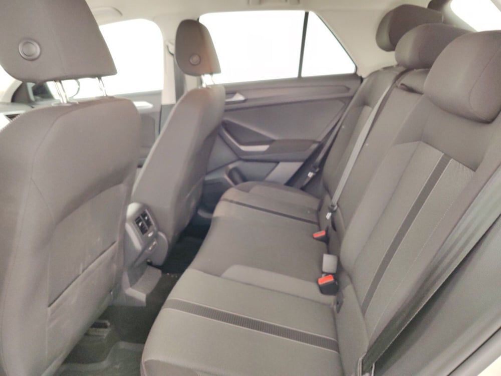 Volkswagen T-Roc usata a Massa-Carrara (9)