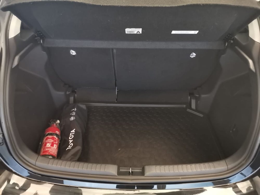 Toyota Yaris usata a Bergamo (11)