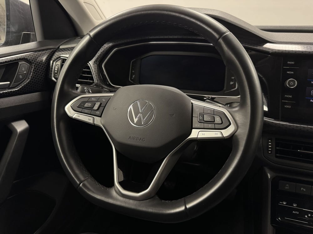 Volkswagen T-Cross usata a Varese (12)