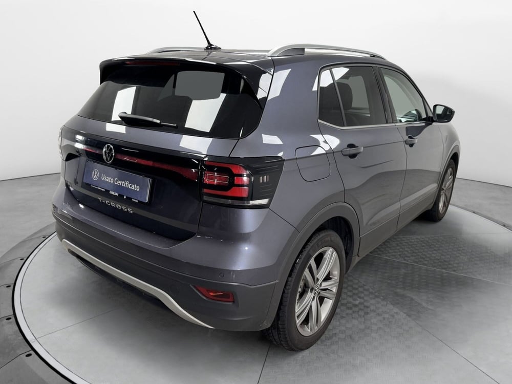 Volkswagen T-Cross usata a Varese (6)