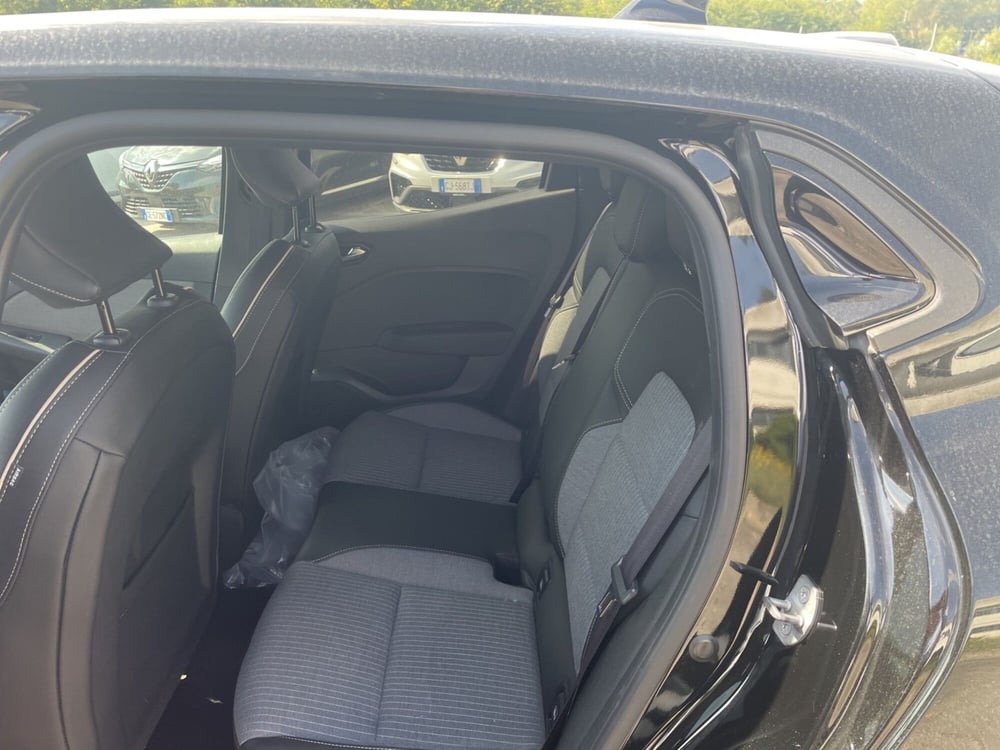 Renault Clio usata a Roma (11)