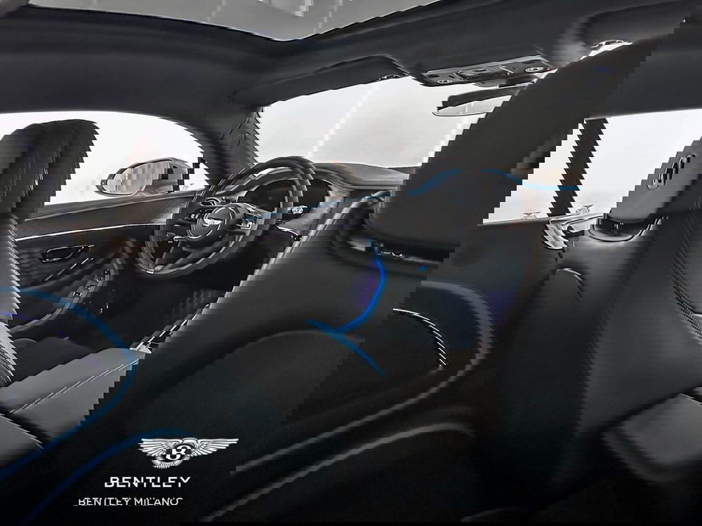 Bentley Continental GT nuova a Milano (13)
