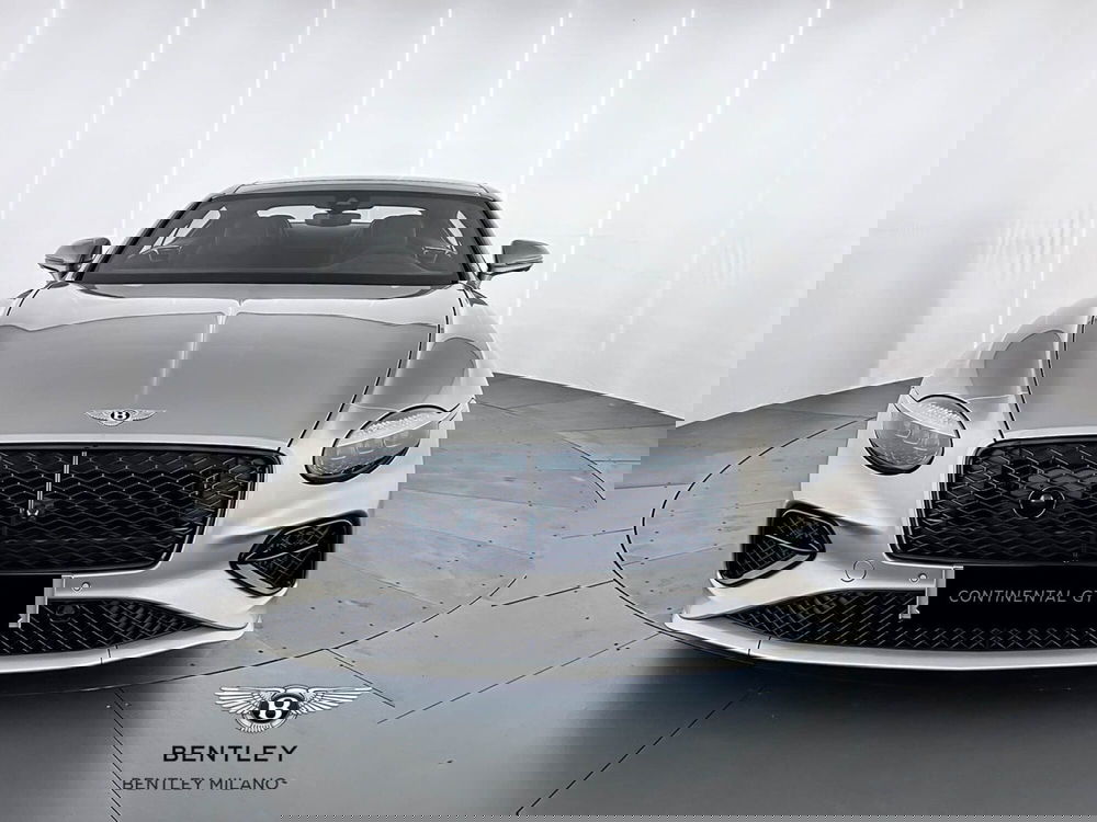 Bentley Continental GT nuova a Milano (2)