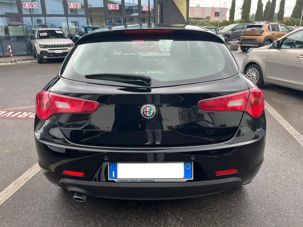 Alfa Romeo Giulietta usata a Lucca (6)